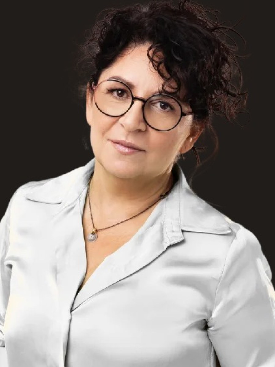 Ania Stoitsi